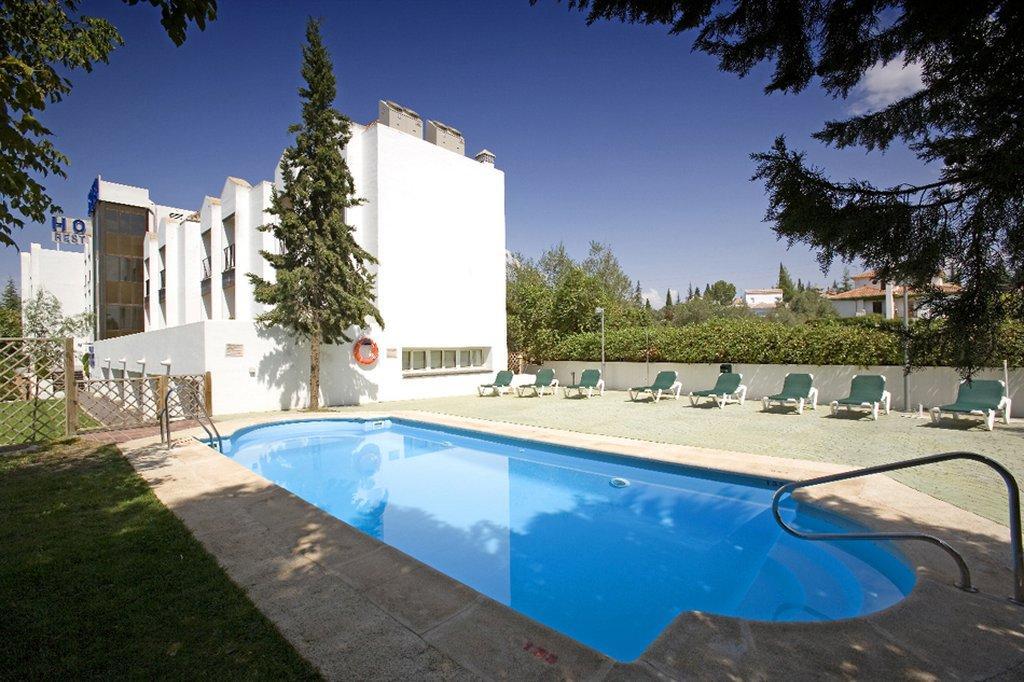 Hotel Villa Blanca Алболоте Екстериор снимка